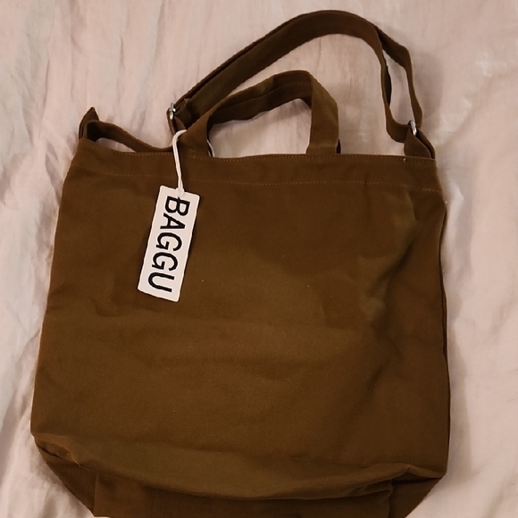 BAGGU Handbags - BAGGU Olive Green Tote Bag